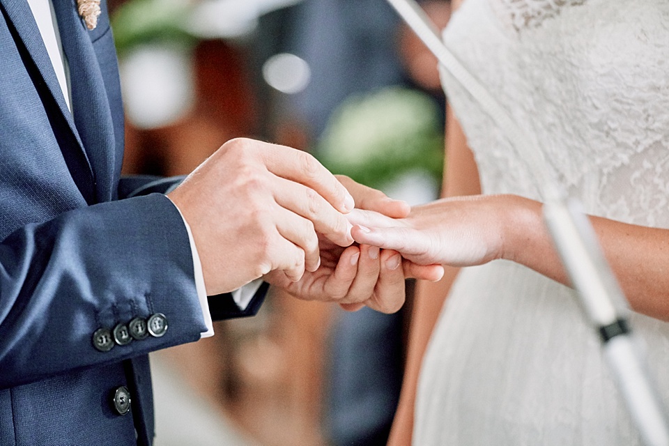 boho hochzeit bodensee scheunenhochzeit martinspoerlphotography 032