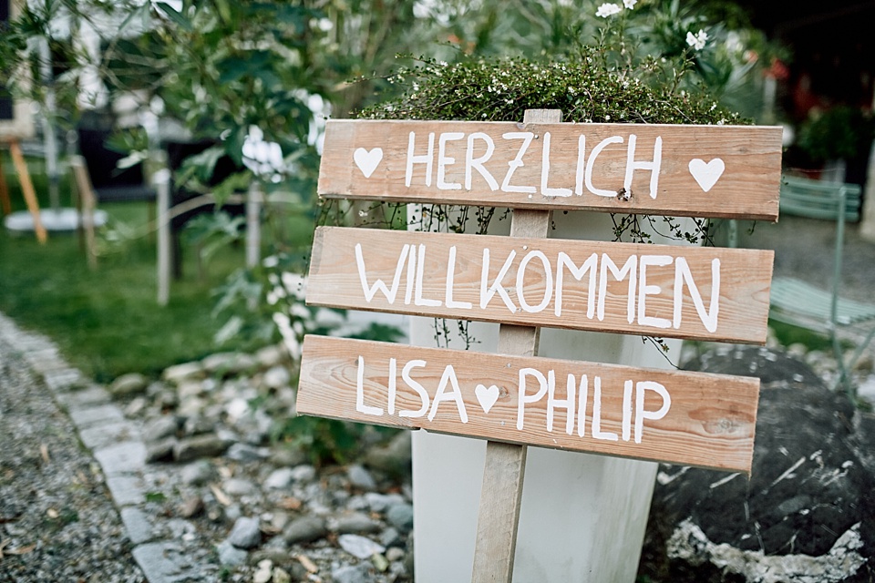 boho hochzeit bodensee scheunenhochzeit martinspoerlphotography 093